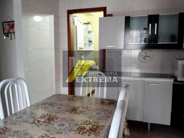 Casa na Avenida em Itapeva/MG