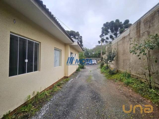 Casa na Adolfo Lutz Santa Felicidade Curitiba PR, aluguel por R$ 1.950
