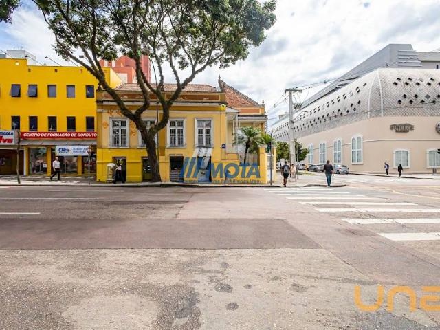 Casa na Barão do Serro Azul Centro Curitiba PR, aluguel por R$ 12.000