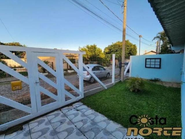 Casa na Barranca do Rio Camarão em Tramandaí