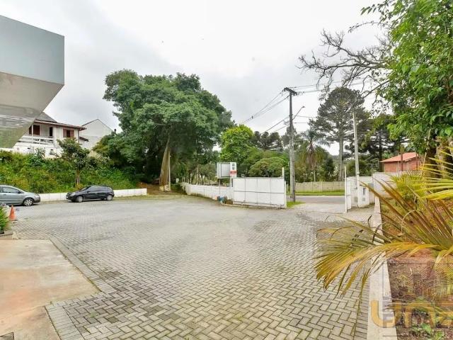 Casa na Cândido Hartmann Mercês Curitiba PR, aluguel por R$ 22.000