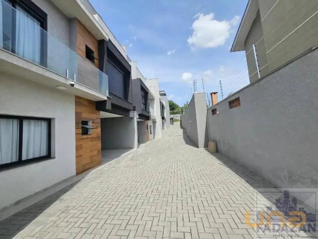 Casa na BR 277 Curitiba Paranaguá Jardim das Américas Curitiba PR, aluguel por R$ 2.500