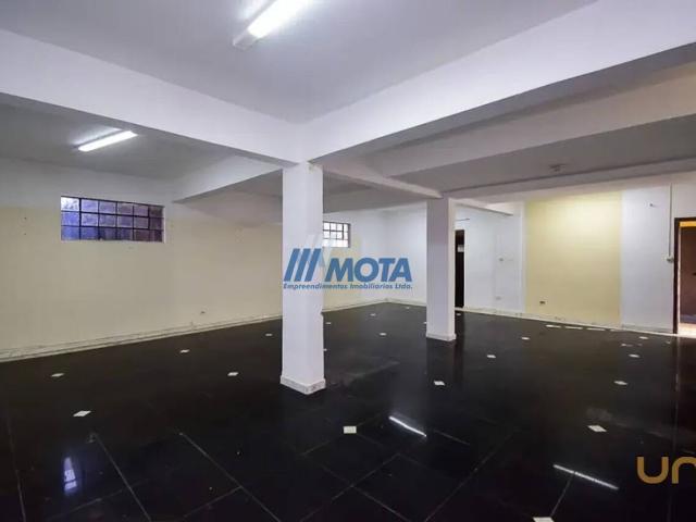 Casa na das Carmelitas Boqueirão Curitiba PR, aluguel por R$ 7.200