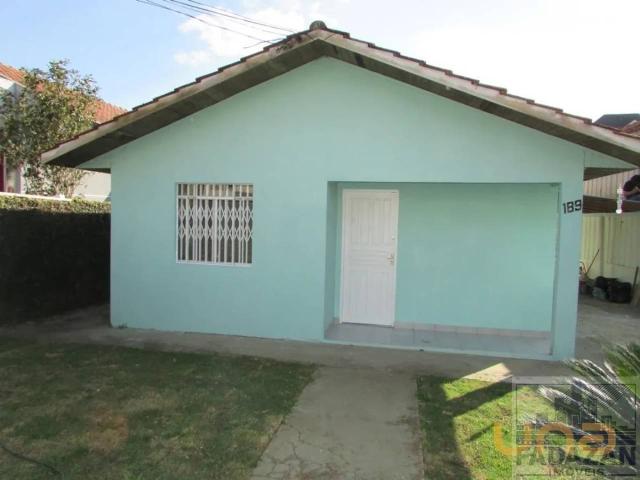 Casa na Doutor Alceu Amaral Ferreira Bom Retiro Curitiba PR, aluguel por R$ 3.000