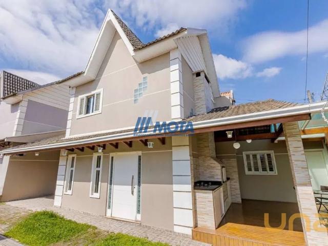 Casa na Doutor Eugênio Bertolli Santa Felicidade Curitiba PR, aluguel por R$ 3.300