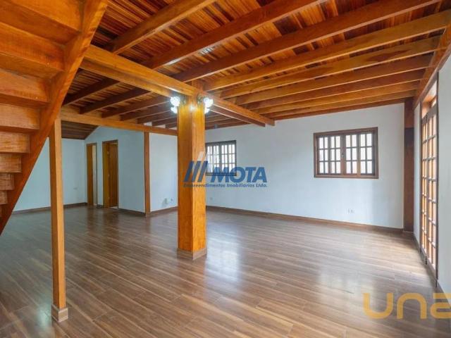 Casa na Eduardo Sprada Campo Comprido Curitiba PR, aluguel por R$ 4.500
