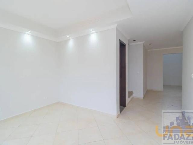 Casa na Gardênio Scorzato Vista Alegre Curitiba PR, aluguel por R$ 4.200
