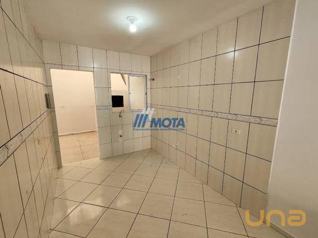 Casa na Herbert de Souza Guatupê São José dos Pinhais PR, aluguel por R$ 2.200