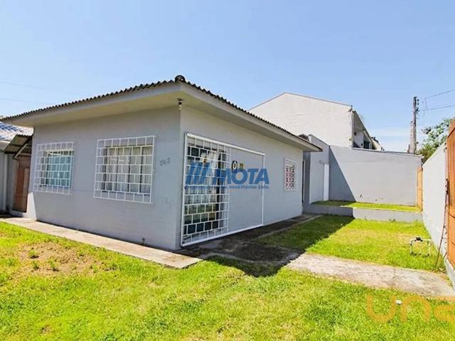 Casa na Júlio Eduardo Gineste Santa Quitéria Curitiba PR, aluguel por R$ 3.500