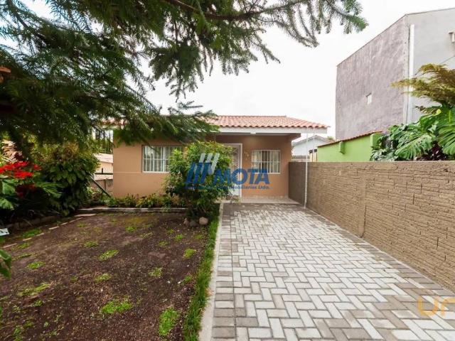 Casa na Jurandir A. Loro Bacacheri Curitiba PR, aluguel por R$ 2.500