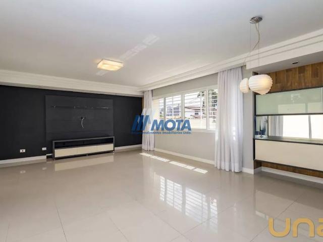 Casa na João Kaviski Campina do Siqueira Curitiba PR, aluguel por R$ 9.000