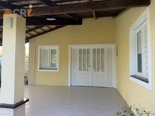 Casa na José Morais de Almeida Coaçu Eusébio CE, à venda por R$ 1.960.000 ou aluguel por R$ 8.500/mês