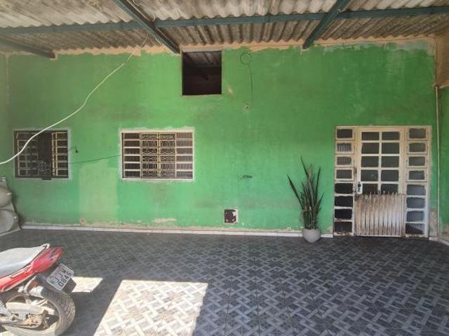 Casa na laje 3 qtos c/ suíte, 4 vagas de garagem para todo tipo de investidor!
