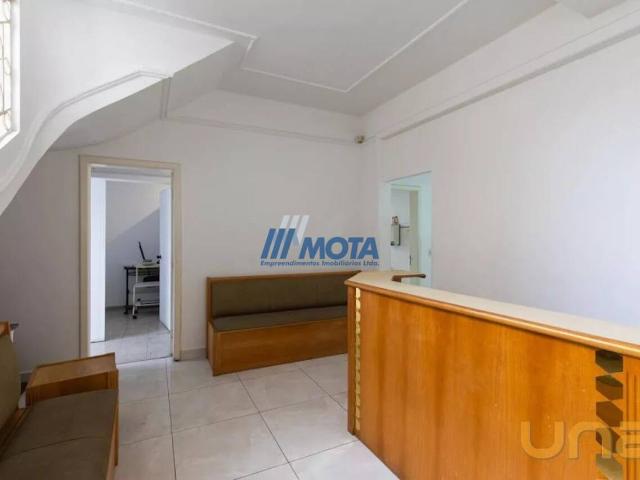 Casa na Padre Anchieta Mercês Curitiba PR, aluguel por R$ 7.000