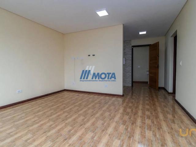 Casa na Padre Colbacchini Santa Felicidade Curitiba PR, aluguel por R$ 3.000