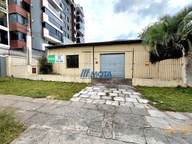 Casa na Parintins Vila Izabel Curitiba PR, aluguel por R$ 3.300