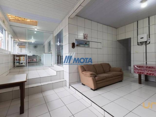 Casa na Paulino Mendes Gonçalves Jardim Dourados Almirante Tamandaré PR, aluguel por R$ 2.500