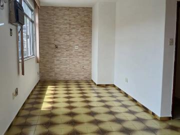 Casa na Praça Seca em condomínio fechado com 243m2 para locação