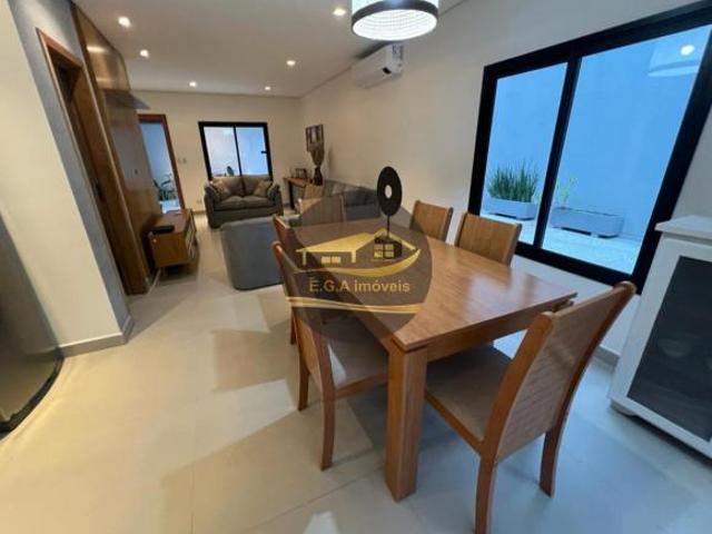 Casa na praia de Boiçucanga