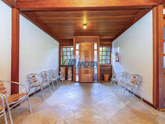 Casa na Princesa Izabel Campina do Siqueira Curitiba PR, aluguel por R$ 6.900