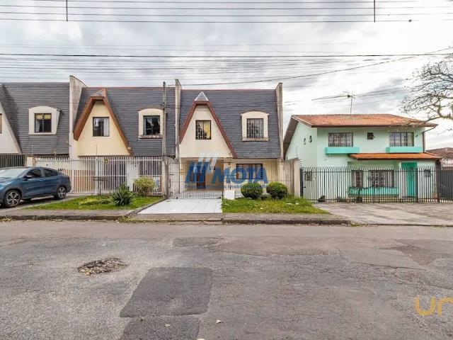 Casa na Sargento Tadeu Czocher Uberaba Curitiba PR, aluguel por R$ 3.000