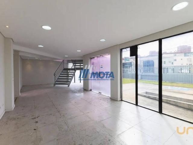 Casa na Silva Jardim Rebouças Curitiba PR, aluguel por R$ 19.000