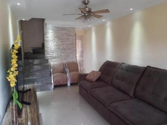 Casa na Vila Dionísia com 2 dormitórios e 3 vagas