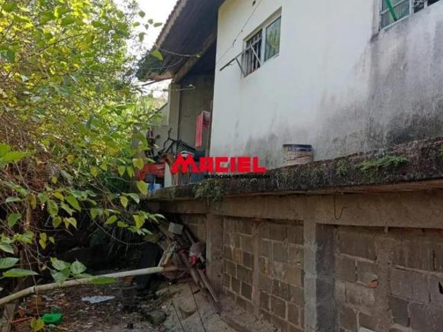Casa na Vila São Bento com amplo terreno