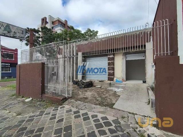 Casa na Vinte e Quatro de Maio Centro Curitiba PR, aluguel por R$ 3.800