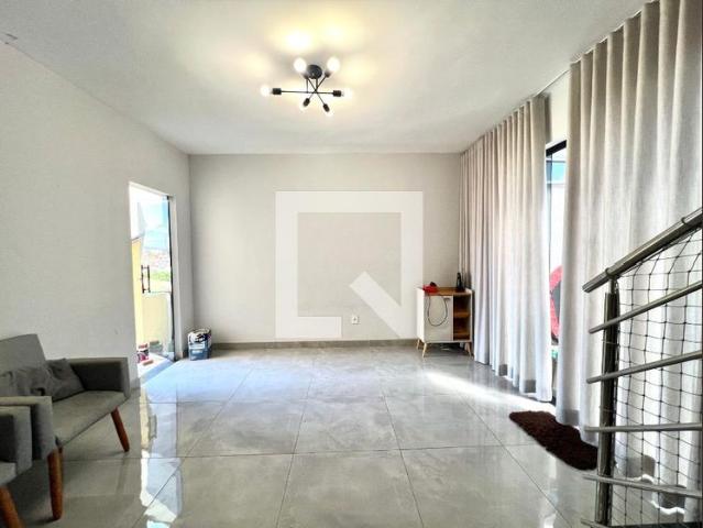 Casa, Nacional, 3 Quartos, 180 m2 Contagem