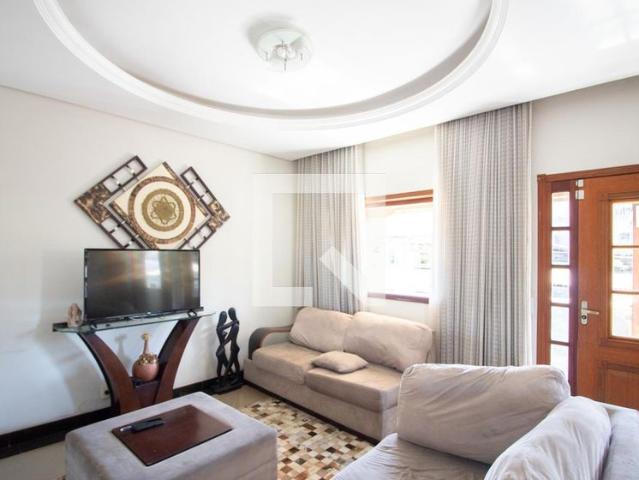Casa, Nacional, 3 Quartos, 220 m2 Contagem