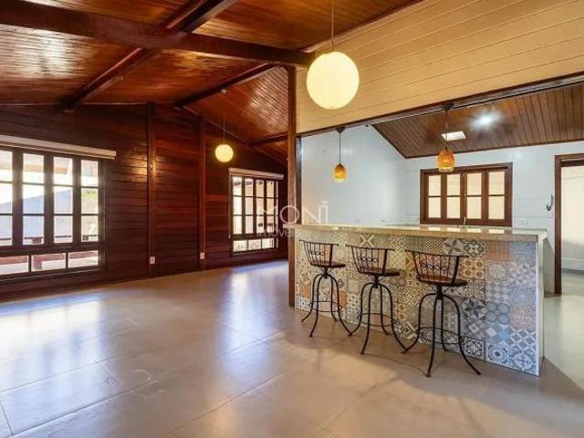 Casa Nascente Terreno de 805m² 2 Suítes Condomínio Ville de Montagne Quadra 20