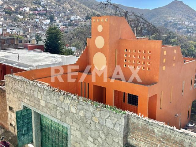 Casa naranja Cerro del Cuarto