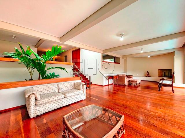 Casa no Morumbi com 5 dormitórios