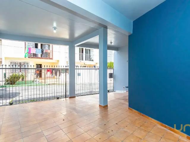 Casa no Abranches de 85 m² com 3 quartos