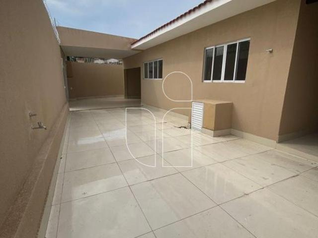 Casa no Alto Cafezal · 220m² · R$ 500.000