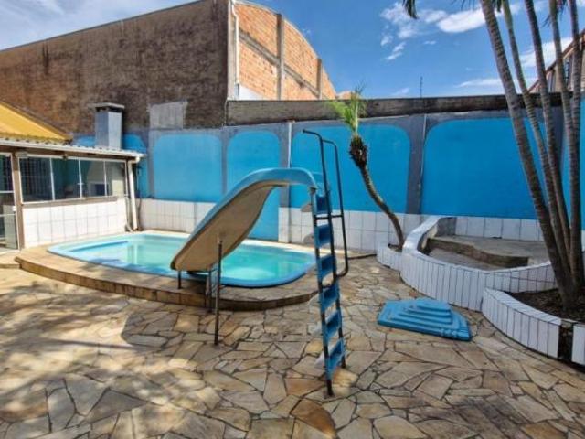 Casa no bairro térreo Anchieta em Porto alegre