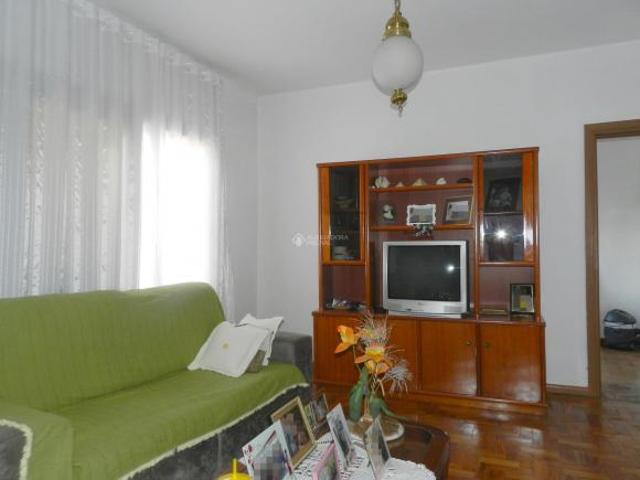 Casa sobrado 4 Ddormitórios no bairro Boa Vista e Novo Hamburgo