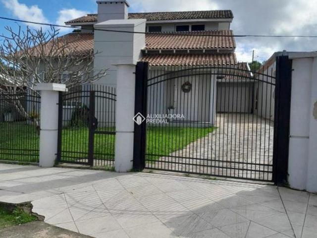 CASA NO BAIRRO CENTENÁRIO MONTENEGRO RS