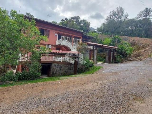 Casa no Bairro Fenavinho