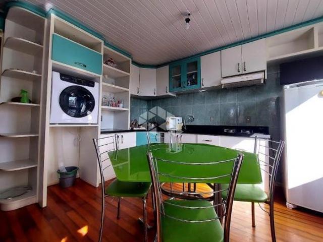Casa no bairro ouro verde de 3 quartos