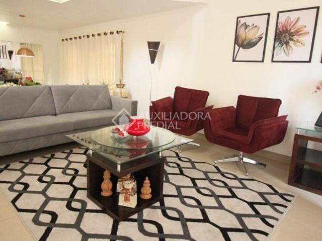 Casa no bairro Paradiso