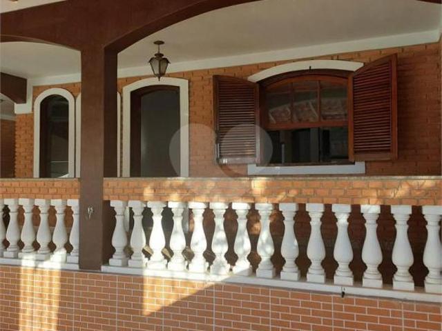 CASA NO BAIRRO PIRACICAMIRIM EM PIRACICABA SP COM 250M² DE TERRENO, 2 SUÍTES, EDÍCULA COMPLETA E ESP