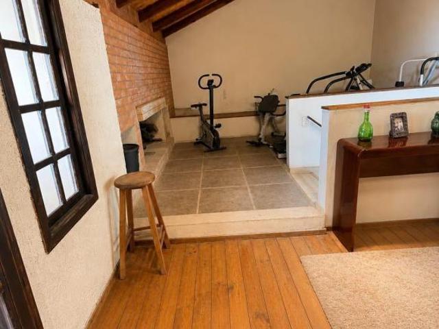 CASA NO BOA VISTA! 05 QUARTOS, 03 SUÍTES, PISCINA, 12 VAGAS!