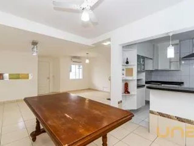 Casa para alugar 3 quartos, 100 m² em Boa Vista, Curitiba