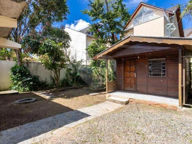 CASA NO BOM RETIRO | 5 QUARTOS | 10 VAGAS