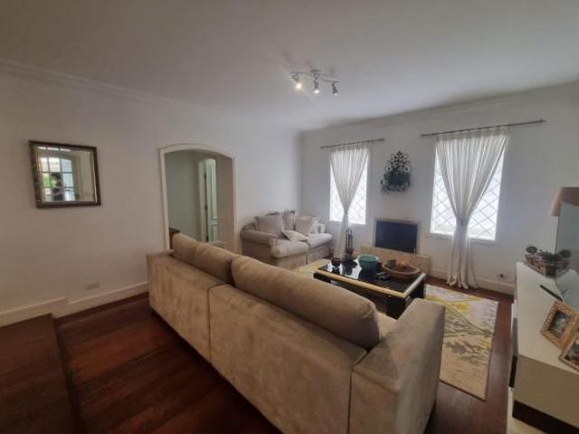 Casa no Bonfiglioli com 4 dormitórios sendo 2 suítes