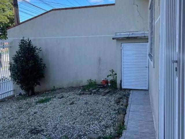 Casa no Cajuru de 114.01 m² com 3 quartos