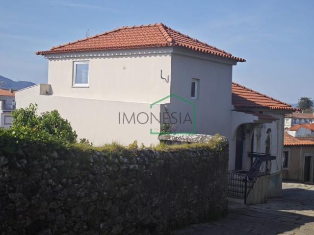 Casa no caminho de santiago