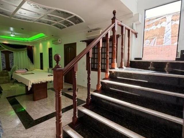 casa no canto do forte